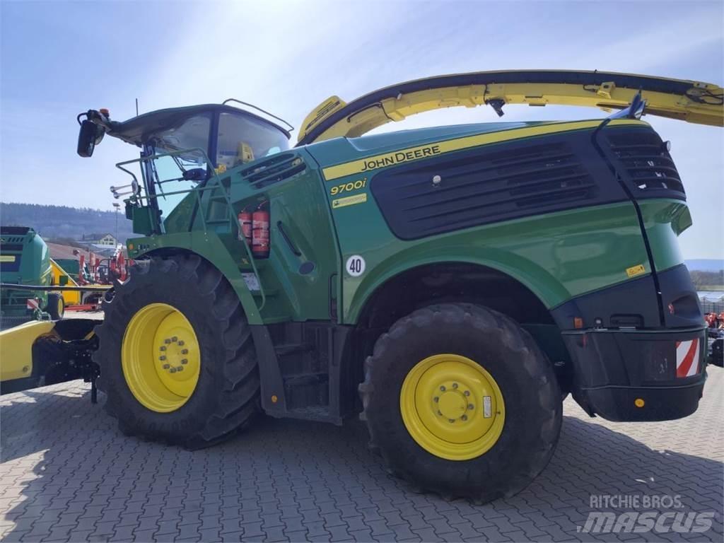 John Deere 9700i 자동 초지기계