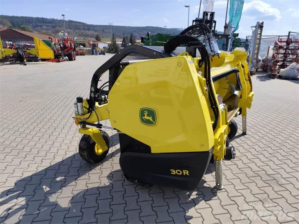 John Deere 9700i 자동 초지기계