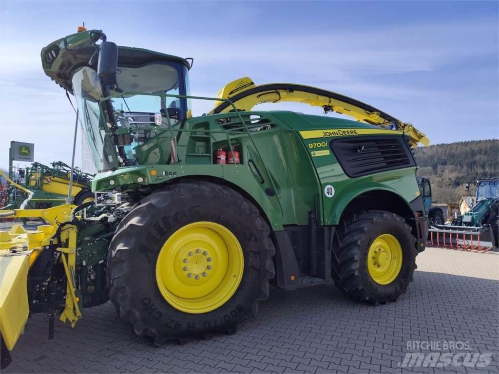 John Deere 9700i 자동 초지기계