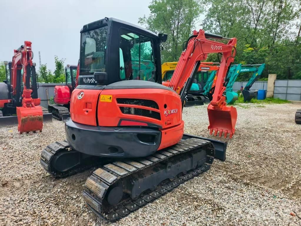 Kubota KX 163-5 소형 굴삭기 7톤 미만