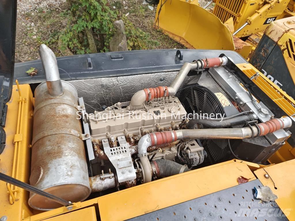 Hyundai 260 LC 대형 굴삭기 29톤 이상