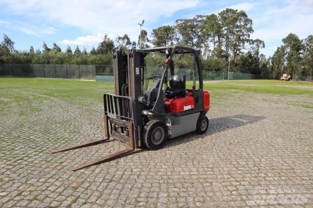 Nissan Y1D2A25Q 디젤 지게차