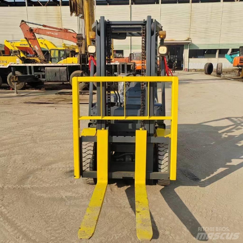 Komatsu FD 30 디젤 지게차