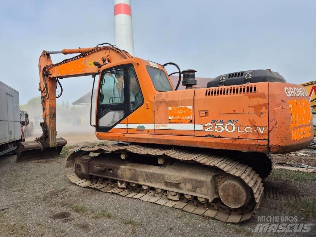 Daewoo S250 대형 굴삭기 29톤 이상