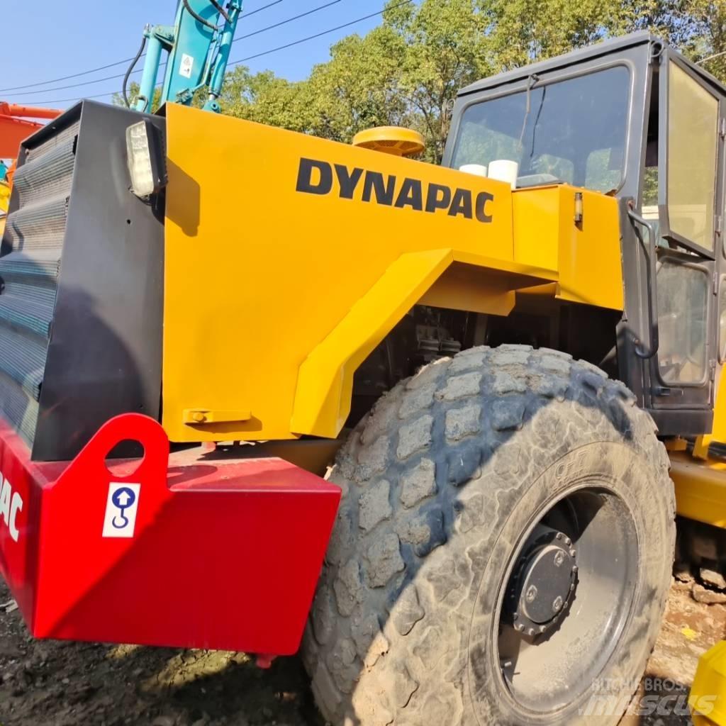 Dynapac CA 30 D 싱글 드럼 롤러
