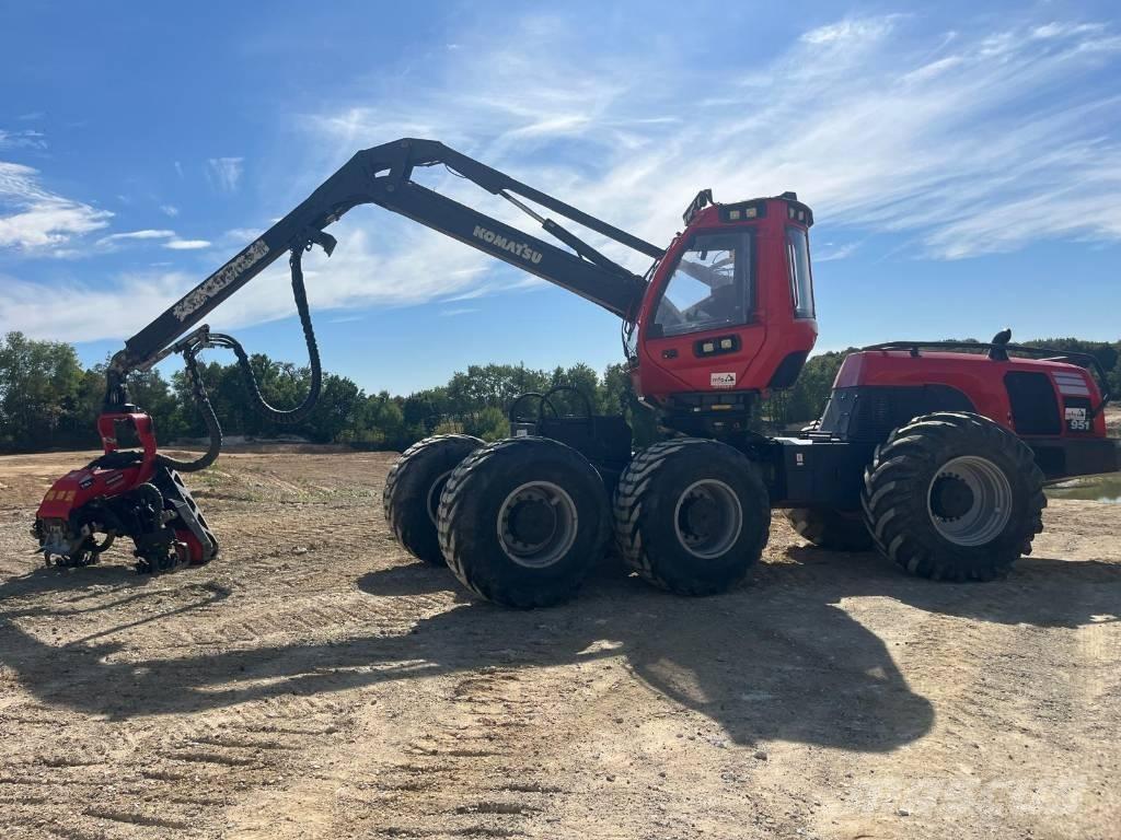 Komatsu 951 원목 하베스터