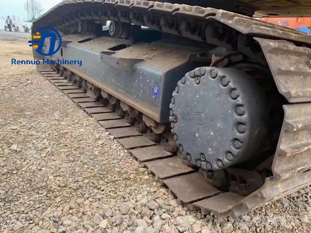 Komatsu PC 220-8 대형 굴삭기 29톤 이상
