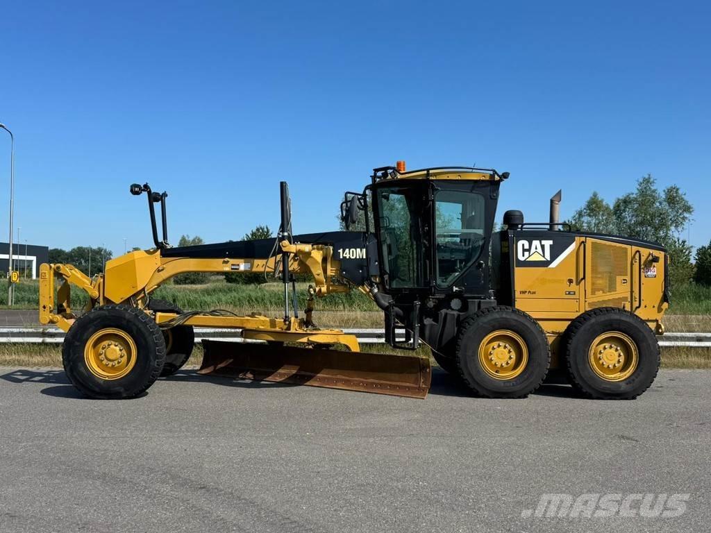 CAT 140M 그레이더