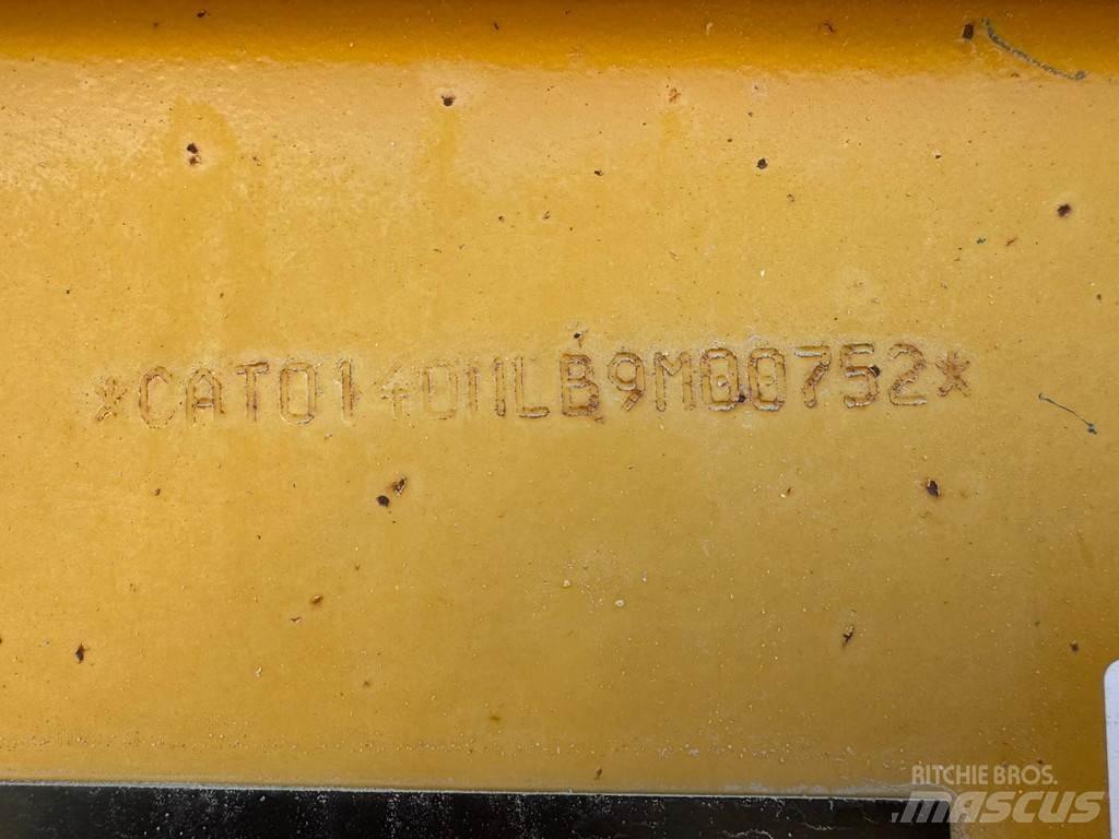 CAT 140M 그레이더