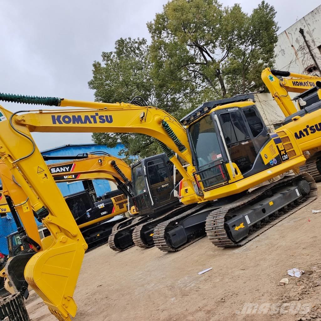 Komatsu PC 130-7 대형 굴삭기 29톤 이상