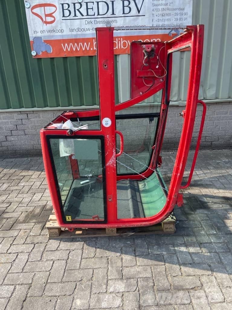 Volvo ECR25D 캐빈 및 인테리어