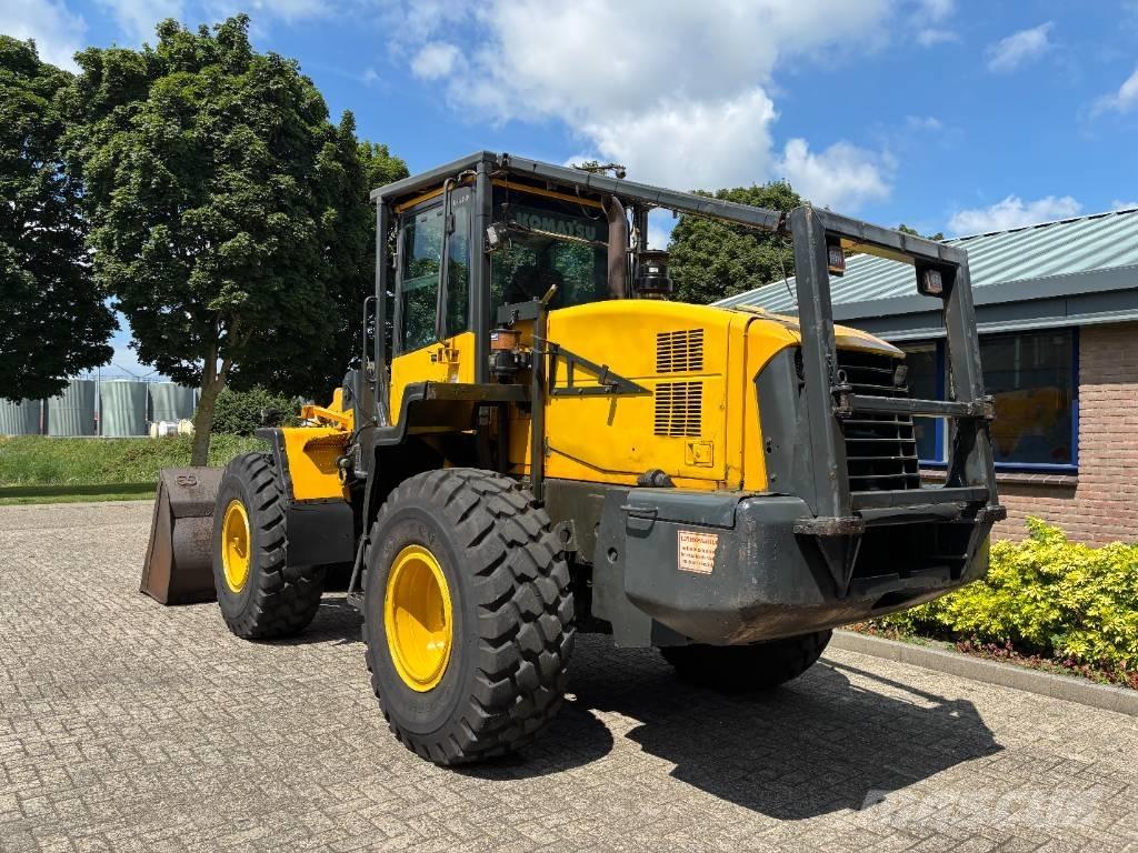 Komatsu WA 320-5  휠로우더