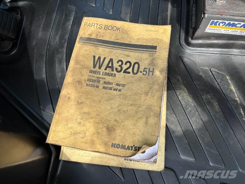 Komatsu WA 320-5  휠로우더