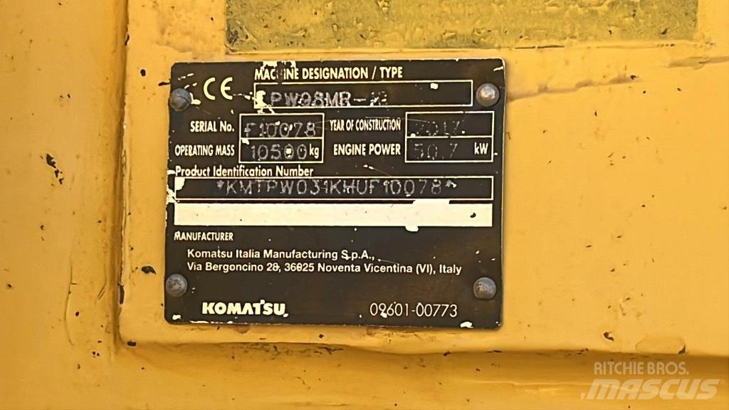 Komatsu PW 98 MR  휠 굴삭기