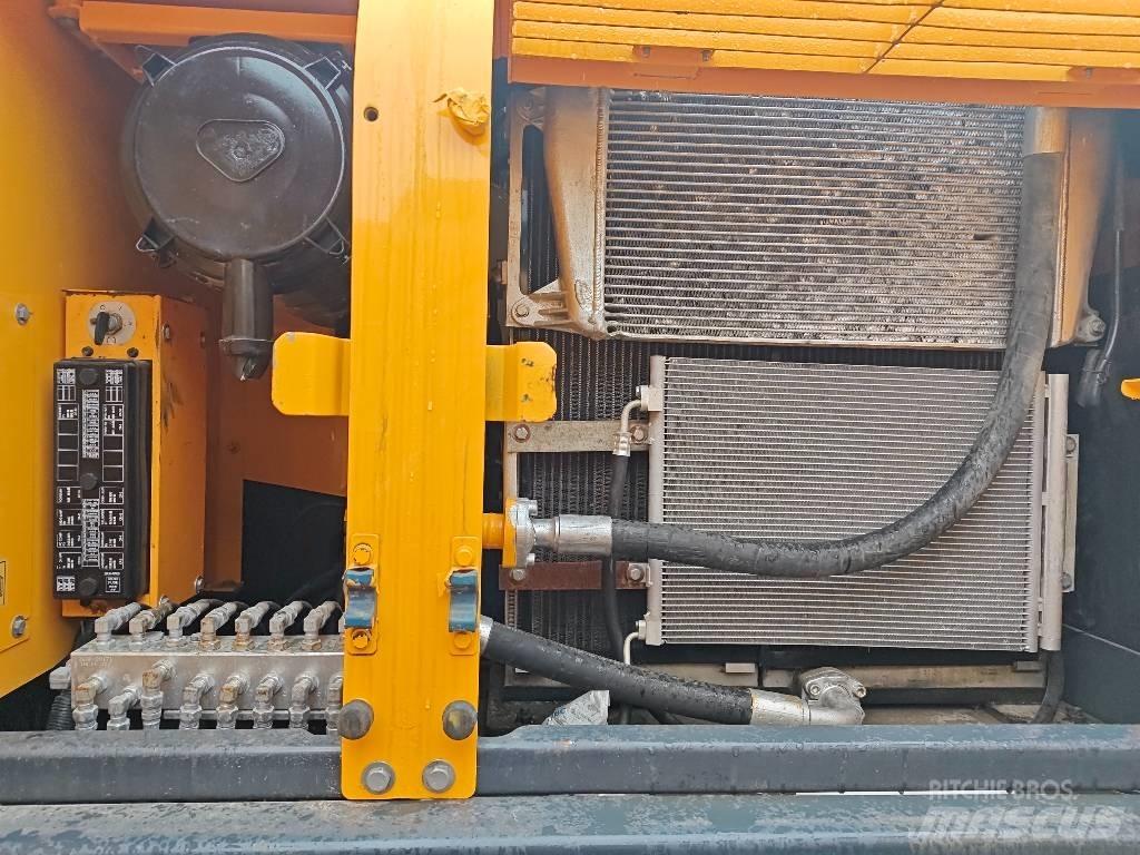 Hyundai R225LC-9S 대형 굴삭기 29톤 이상
