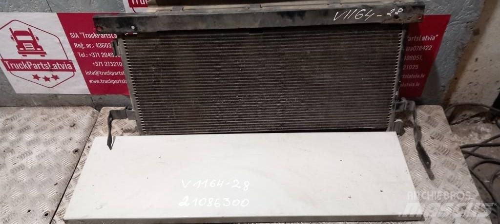 Volvo FH 12.    21086300 라디에이터