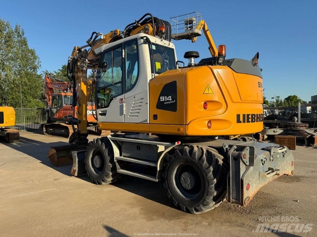 Liebherr A 914  휠 굴삭기