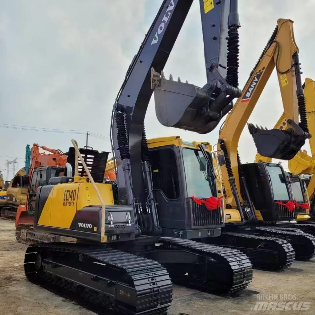 Volvo EC 140 대형 굴삭기 29톤 이상