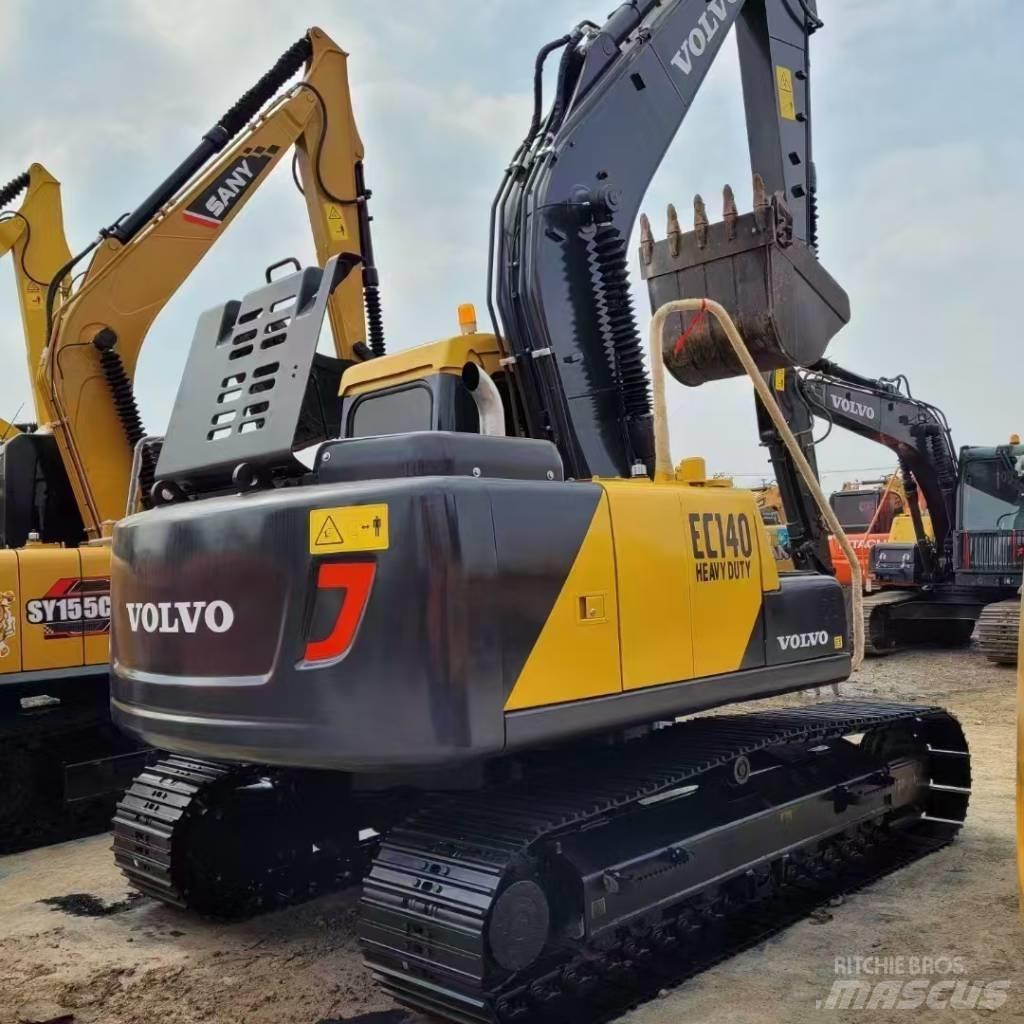 Volvo EC 140 대형 굴삭기 29톤 이상