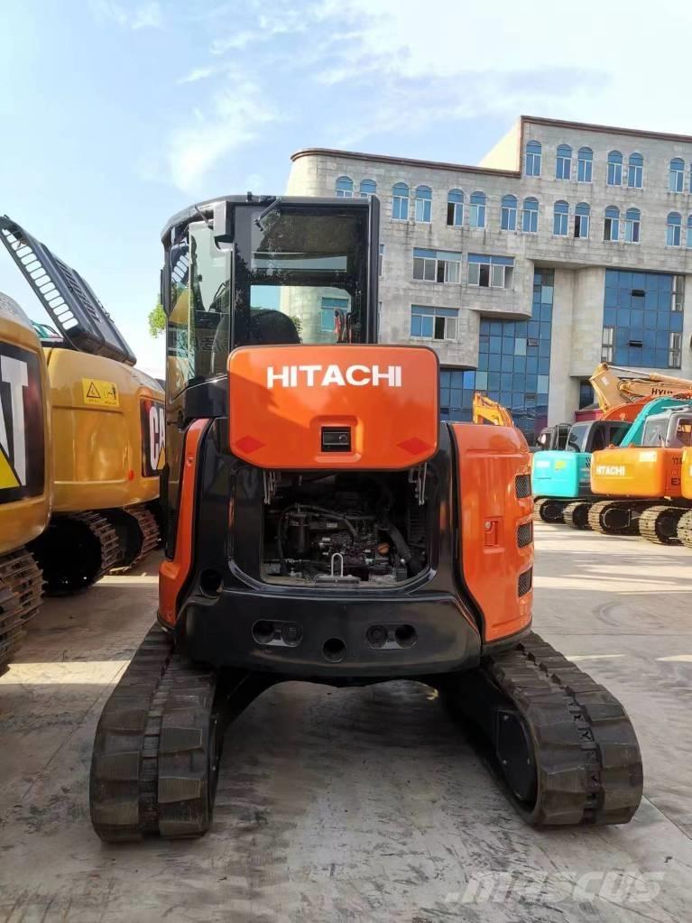Hitachi ZX55USR 소형 굴삭기 7톤 미만