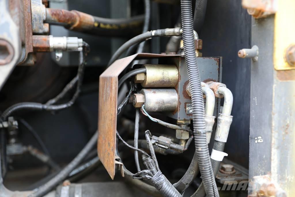 Sumitomo SH200A3 대형 굴삭기 29톤 이상