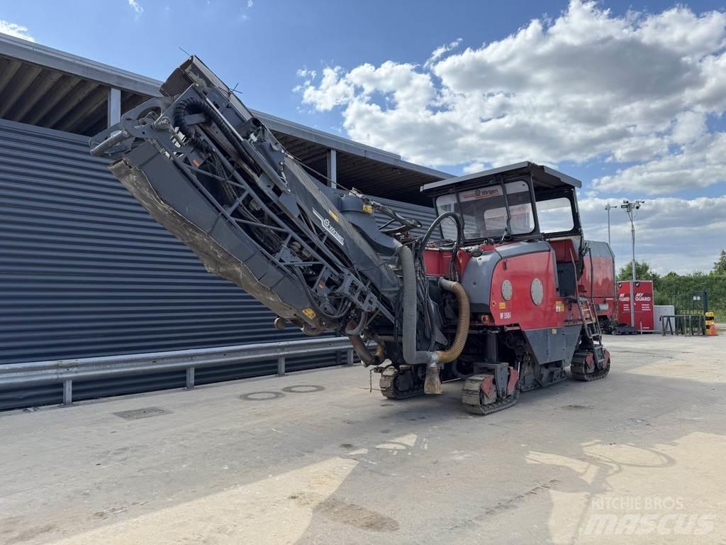 Wirtgen W 150 아스팔트 콜드 밀링 기계
