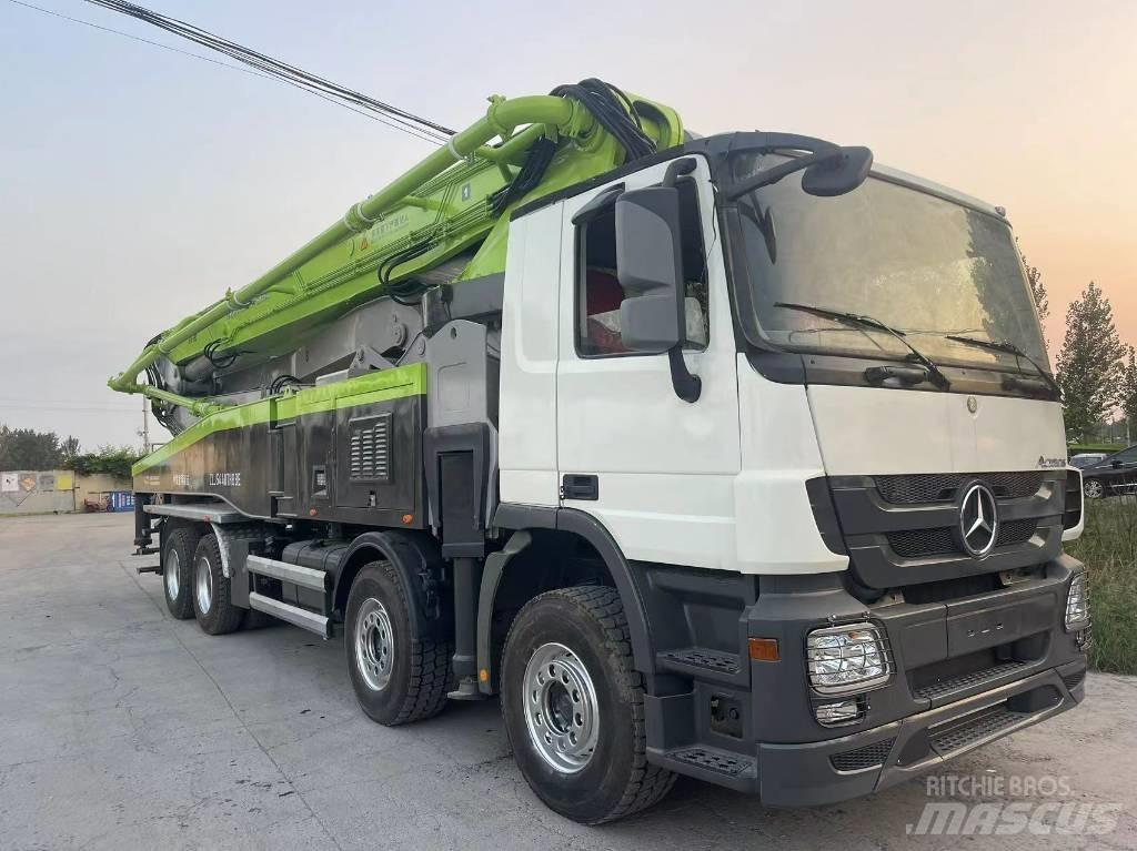Zoomlion 56M 콘크리트 펌프카
