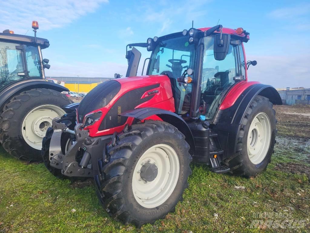 Valtra N 155 Versu 트랙터