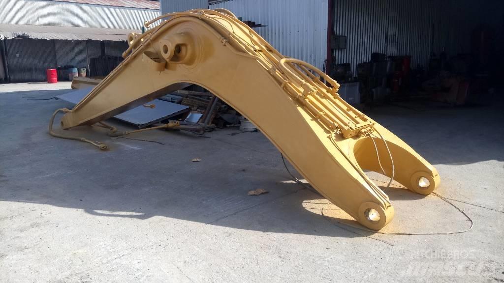 CAT 245 붐 및 디퍼