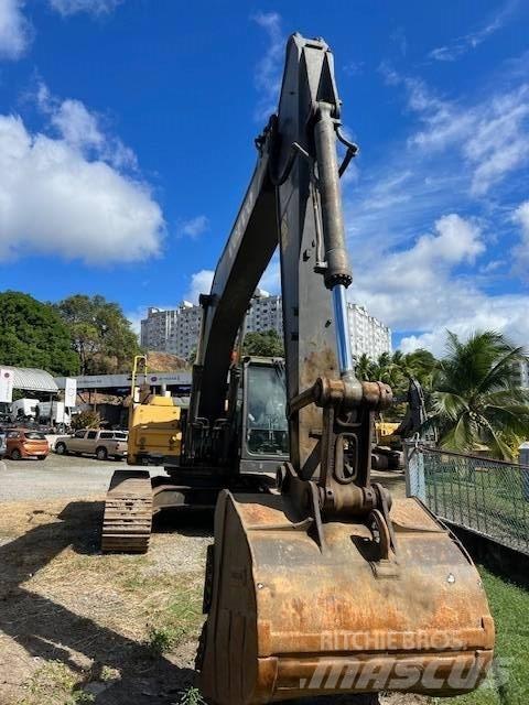 Volvo EC 220 DL 대형 굴삭기 29톤 이상