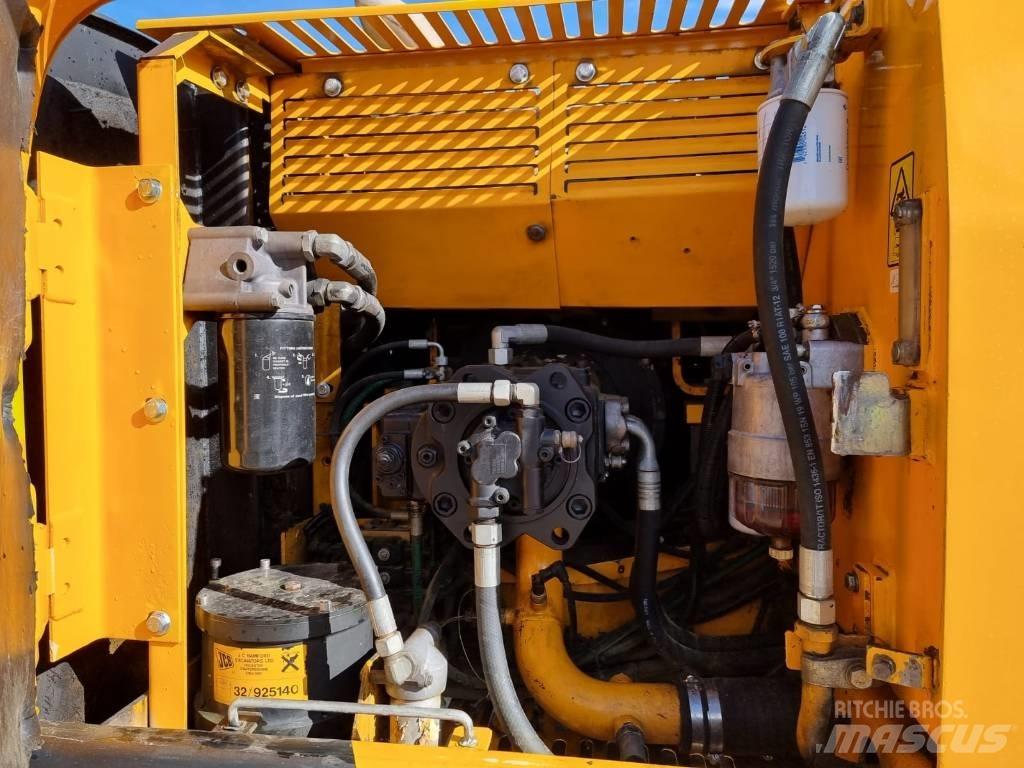 JCB JS 200 LC 대형 굴삭기 29톤 이상