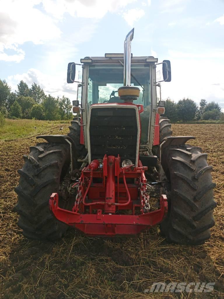 Massey Ferguson 2725 트랙터