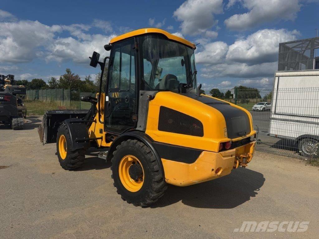 JCB 406 T4  휠로우더