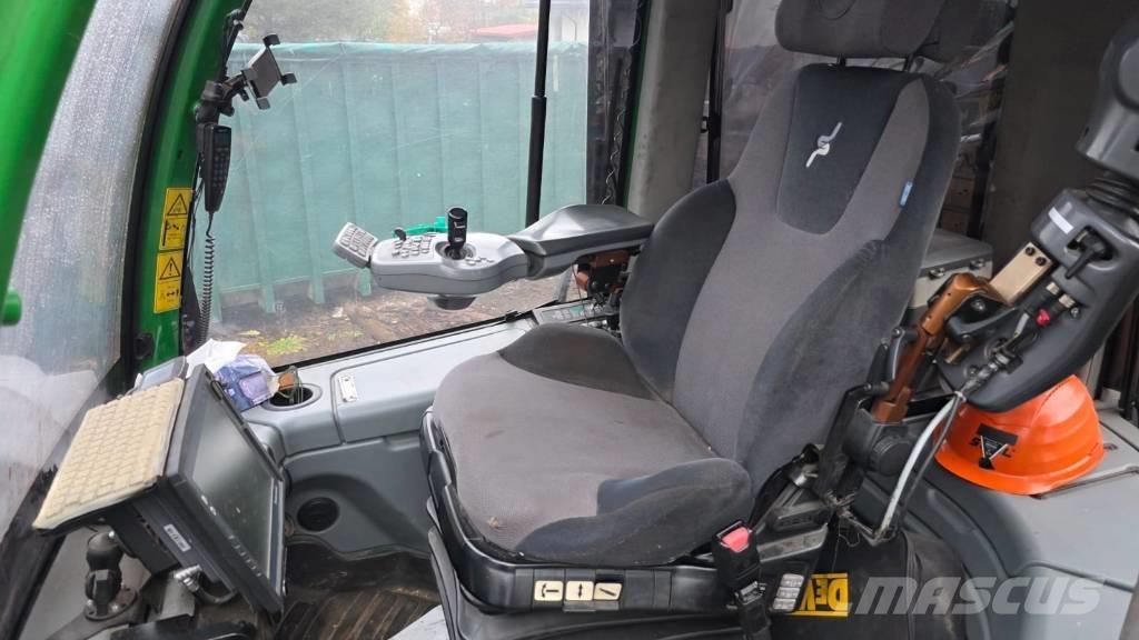 John Deere 1510 E 원목 포워더