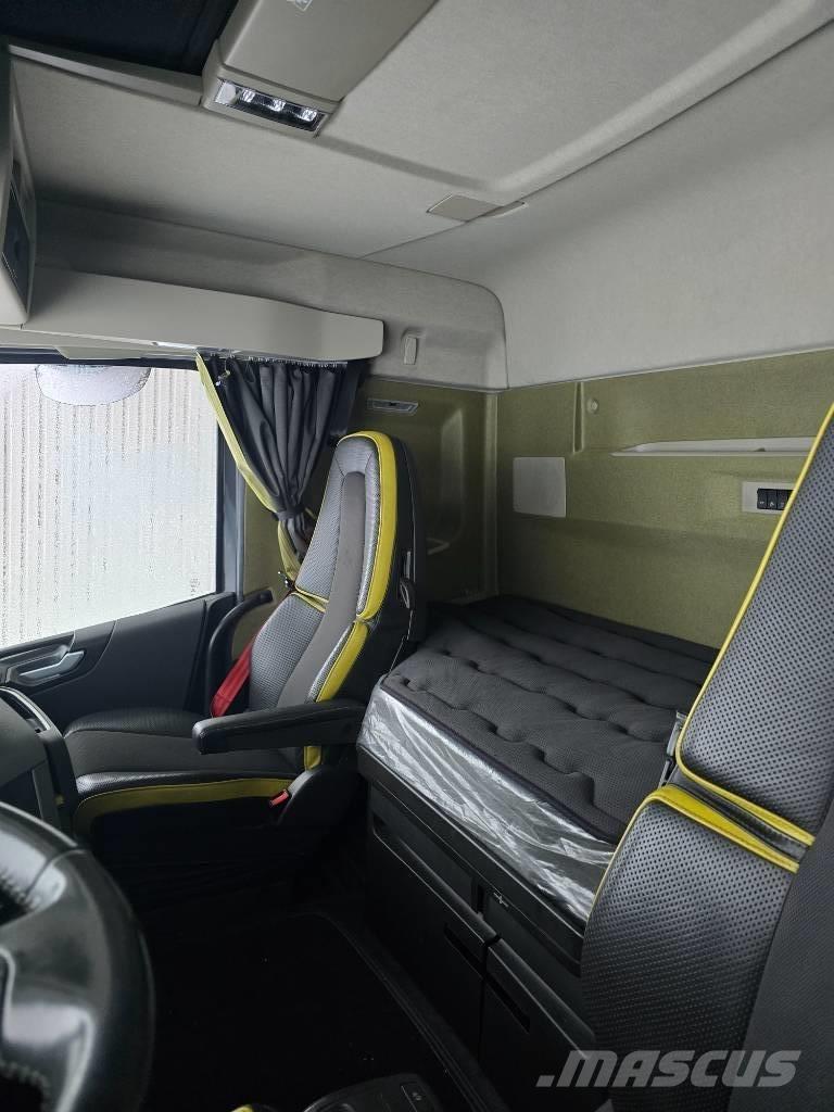 Volvo FH 16 750 덤프 트럭