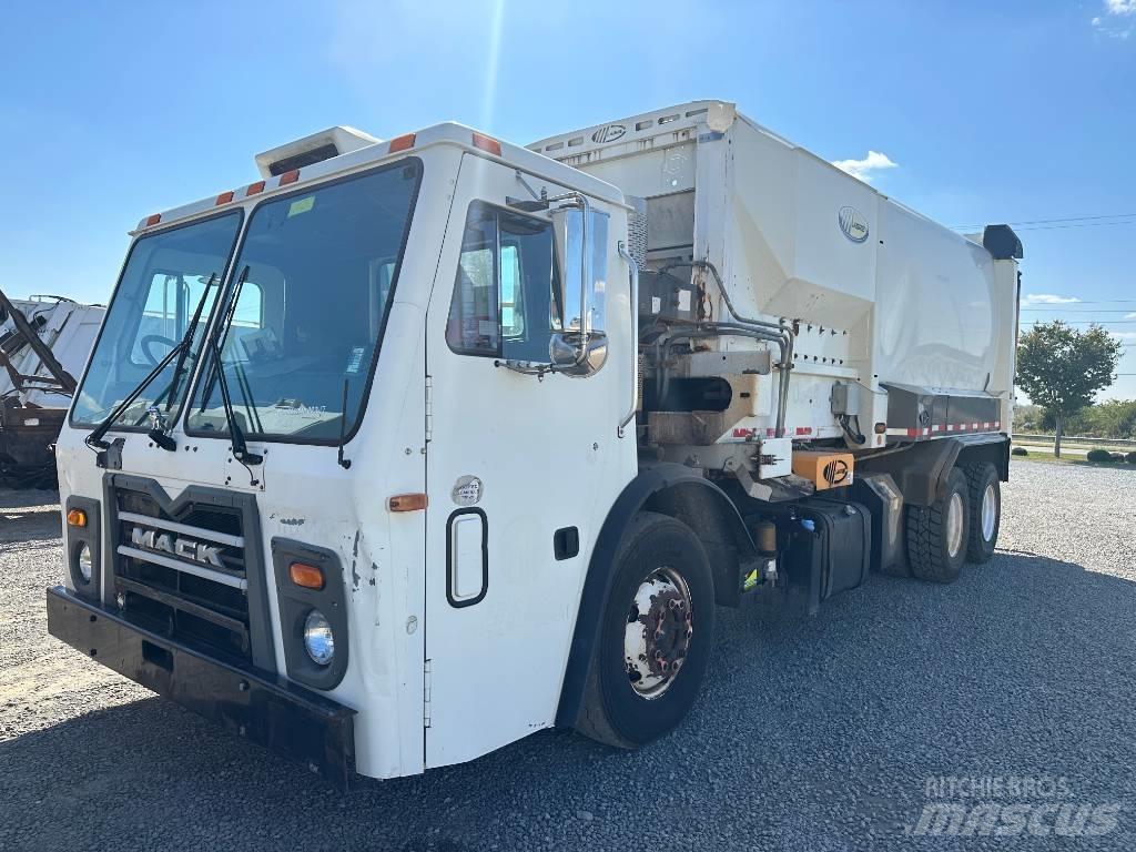 Mack LEU613 폐기물 수거 트럭