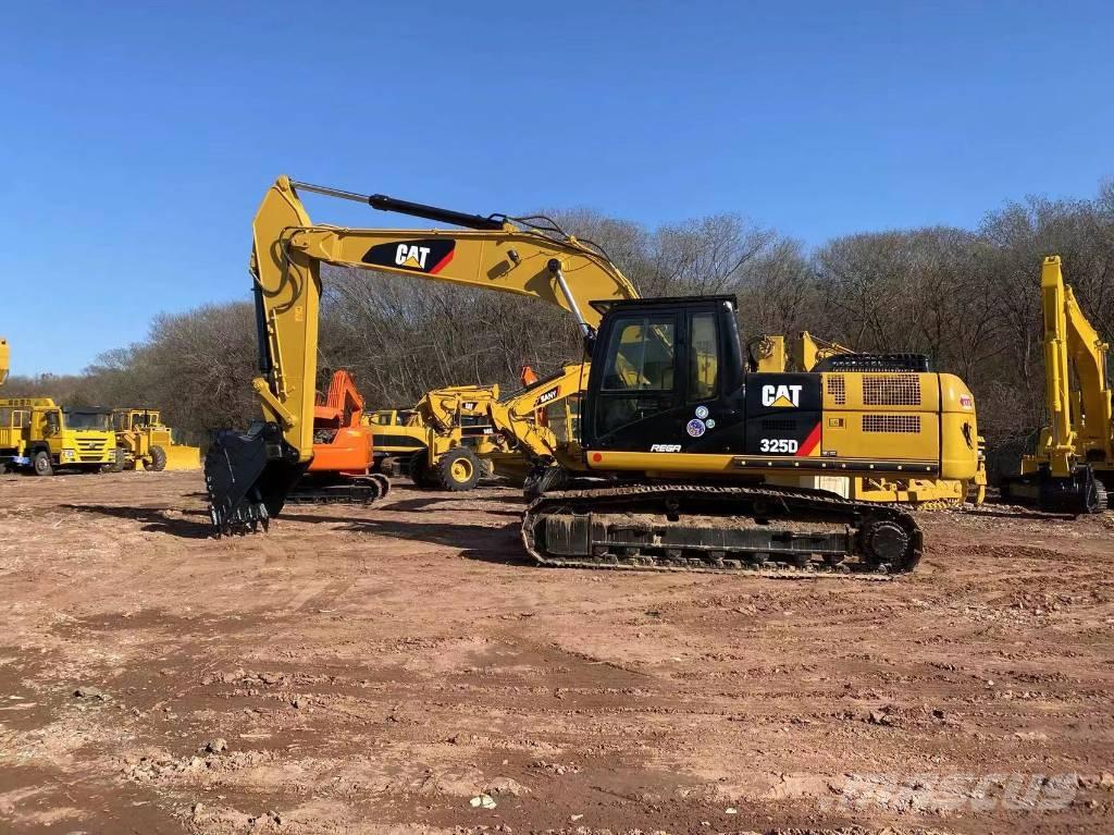 CAT 325 D 대형 굴삭기 29톤 이상