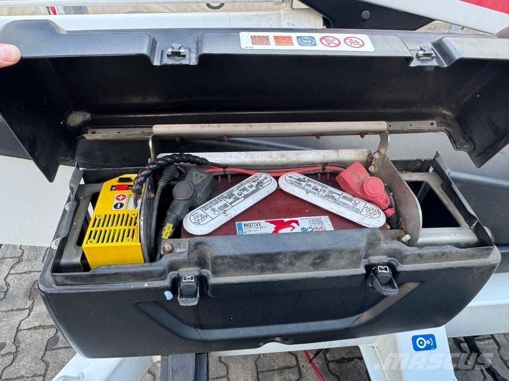 Dino 120 TB 트레일러 탑재 고소작업대