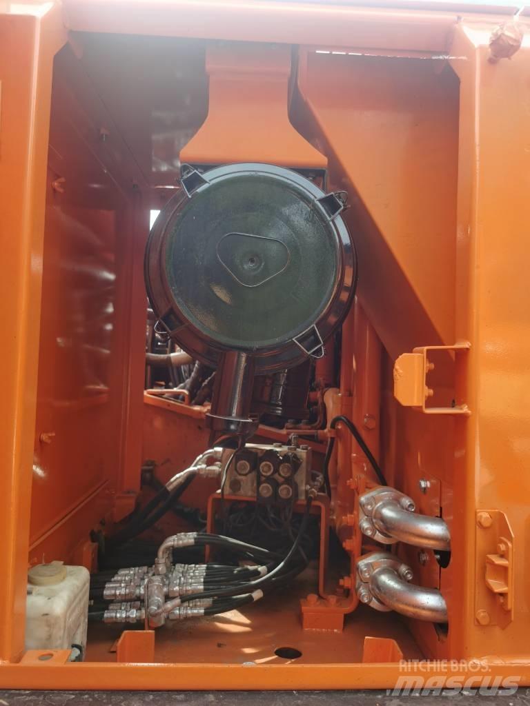 Doosan DX 225 LC-9 대형 굴삭기 29톤 이상