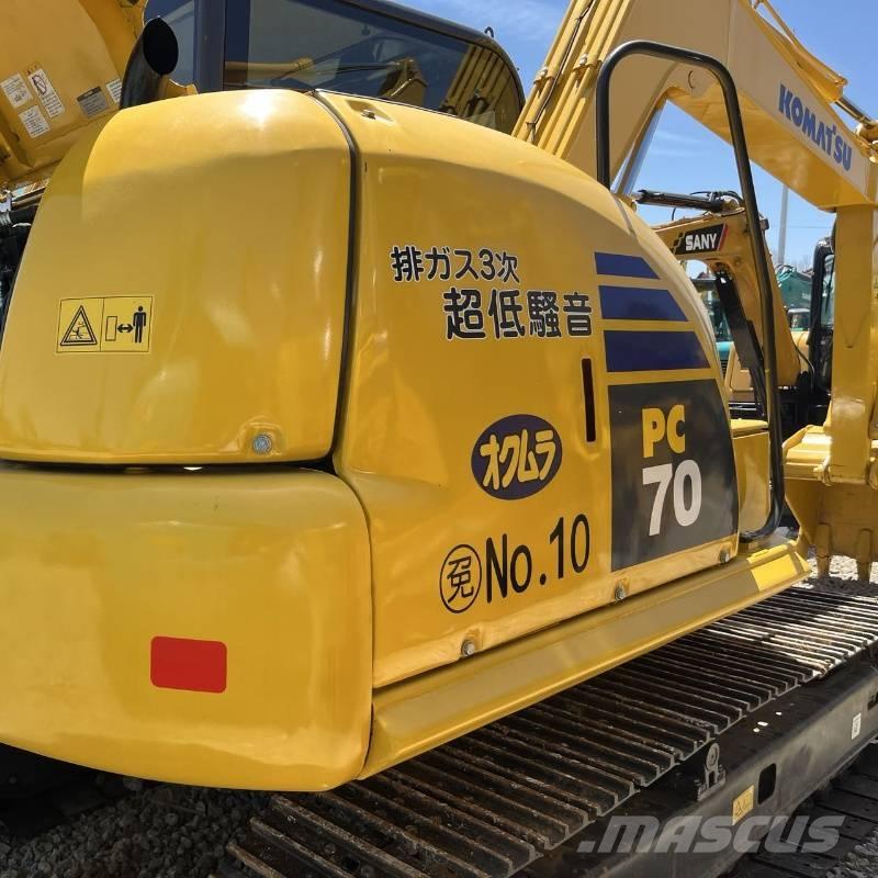 Komatsu PC 70 대형 굴삭기 29톤 이상