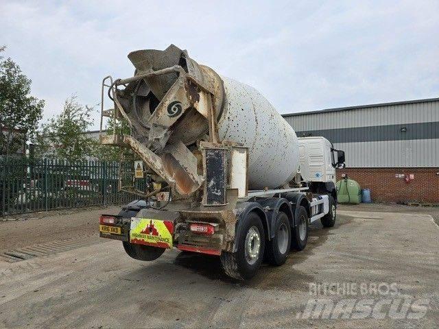 Volvo FM 410 콘크리트 믹서트럭