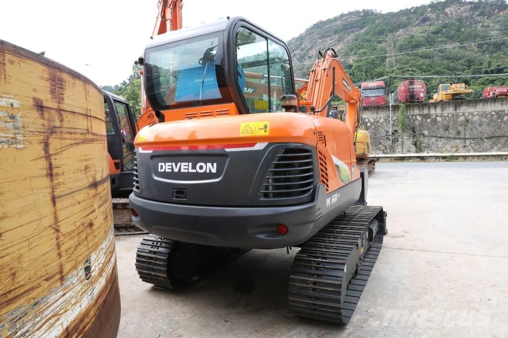 Develon DX 60 E-10 N  휠 굴삭기