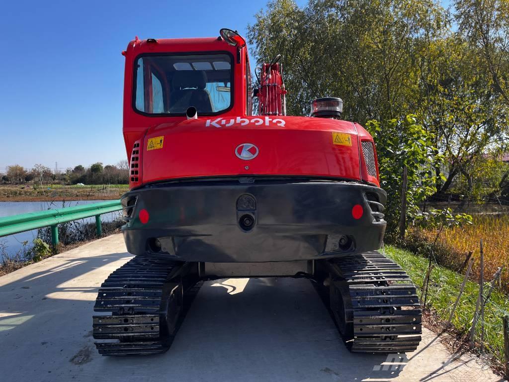 Kubota KX 185 중형굴삭기 7톤-28톤