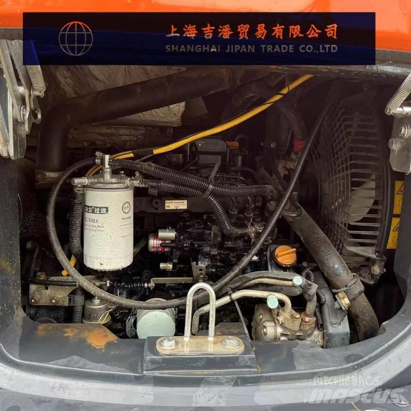 Hitachi ZX 55 소형 굴삭기 7톤 미만