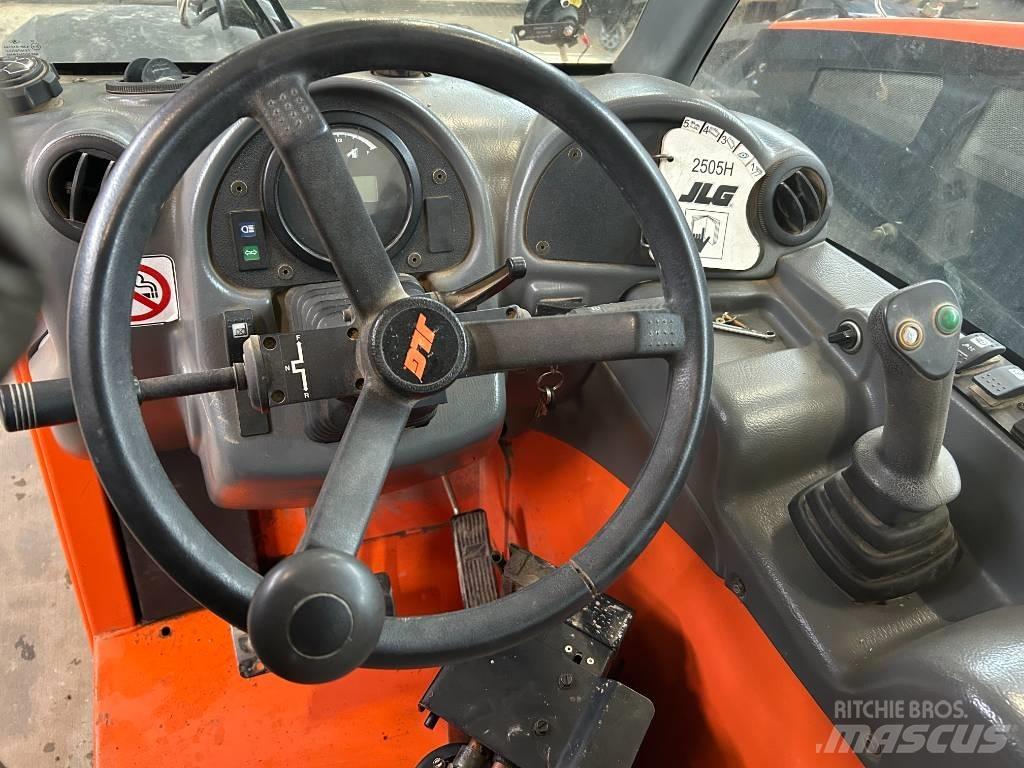 JLG 2505 H 텔러 핸들러