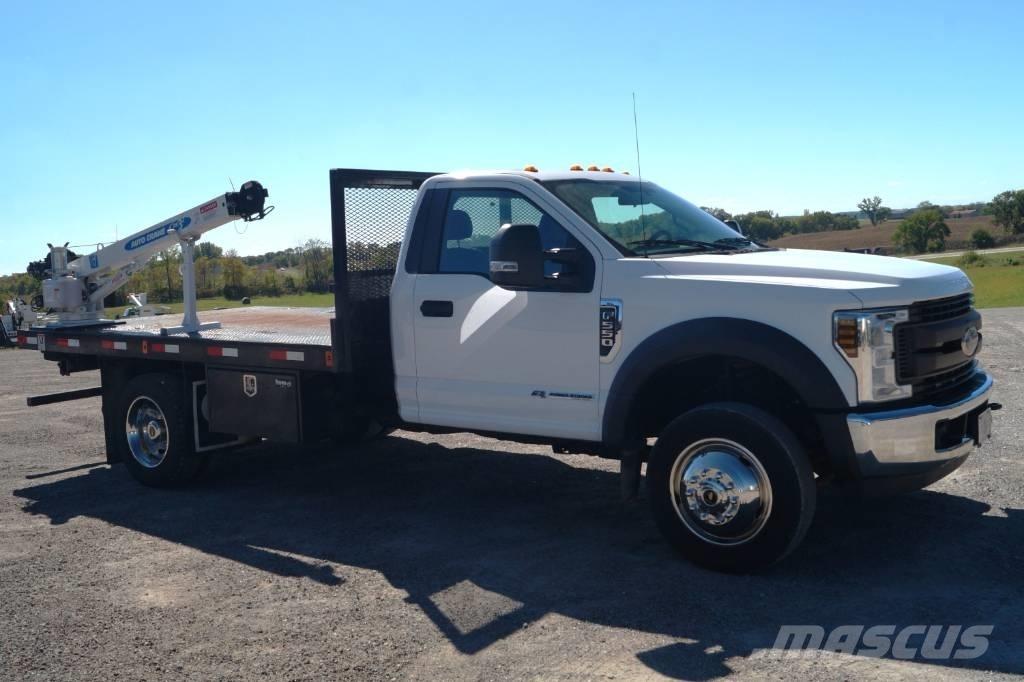Ford F 550 XL SD 크레인 트럭