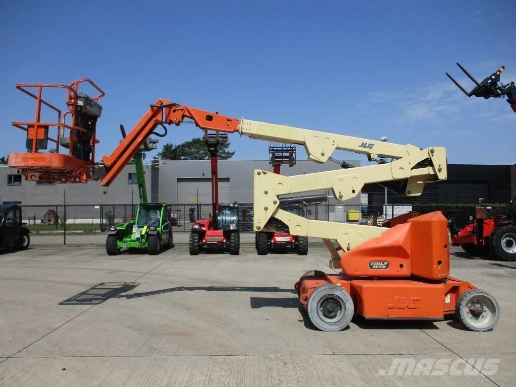 JLG E400 AJPN (687) 자주식 고소작업대