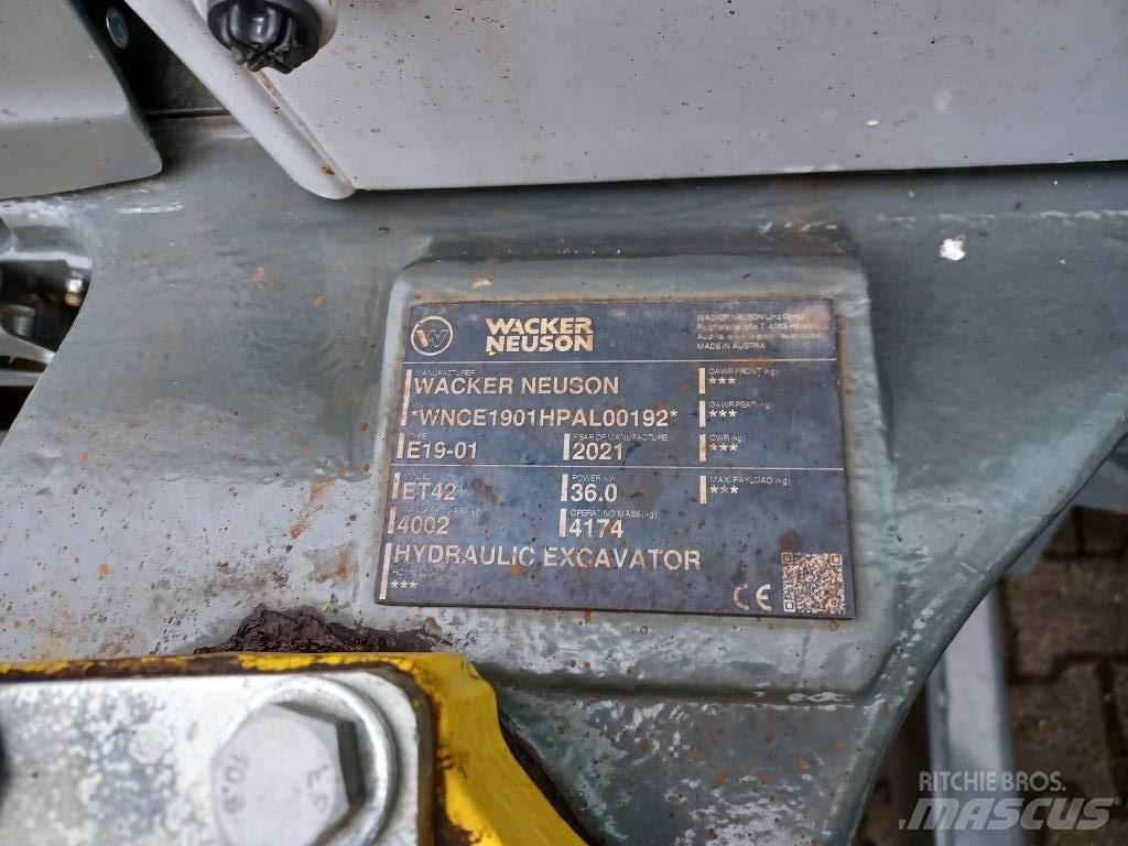 Wacker Neuson ET42 대형 굴삭기 29톤 이상