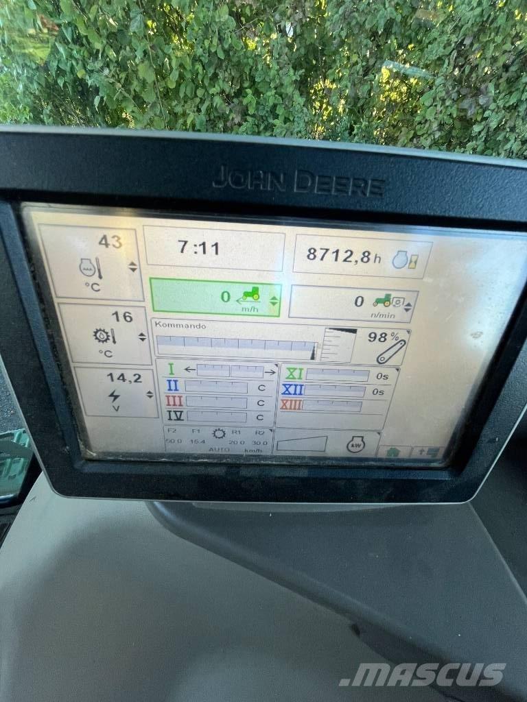 John Deere 6150 R 트랙터