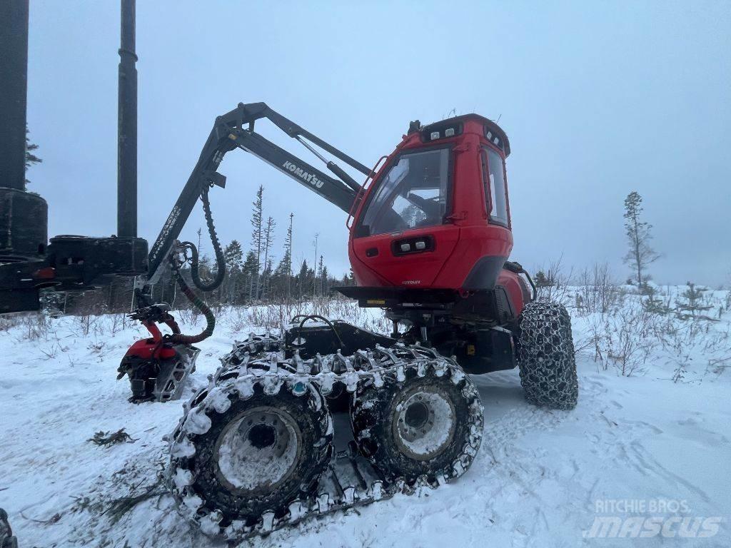 Komatsu 901 원목 하베스터